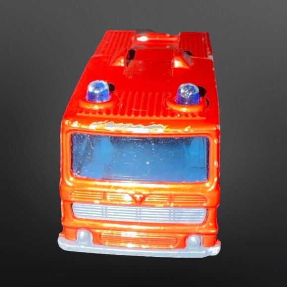 Vintage 1969 Lesney Matchbox Merryweather Fire Engine No.35 Red United Kingdom - Picture 8 of 9